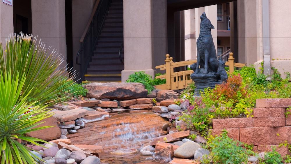 Mountain Modern Sedona Hotel Exterior photo