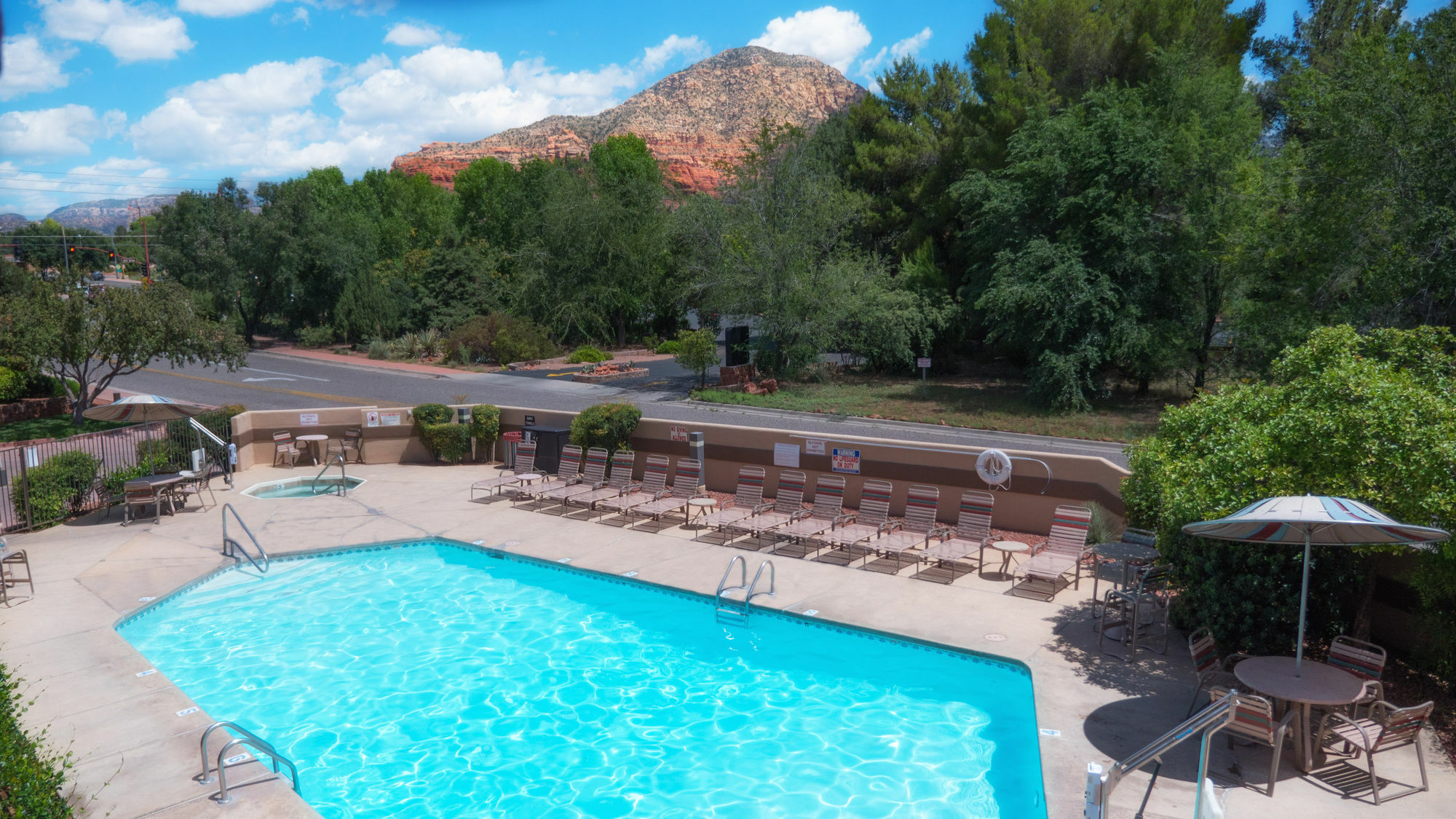 Mountain Modern Sedona Hotel Exterior photo